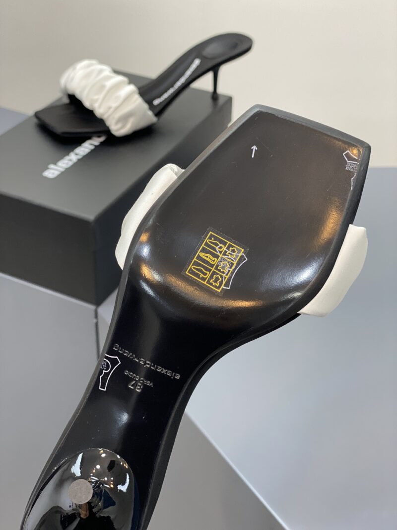 Alexander Heels - Image 19