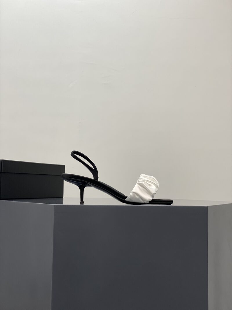 Alexander Heels - Image 5