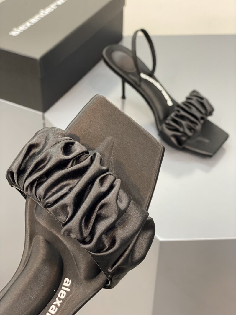Alexander Heels - Image 8