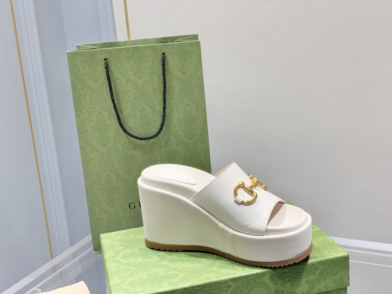 Gucci Slides - Image 7