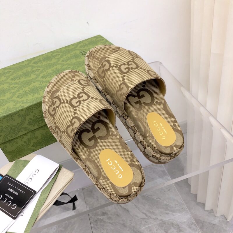 Gucci Slides - Image 7