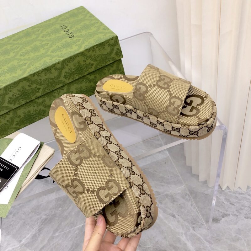Gucci Slides - Image 9