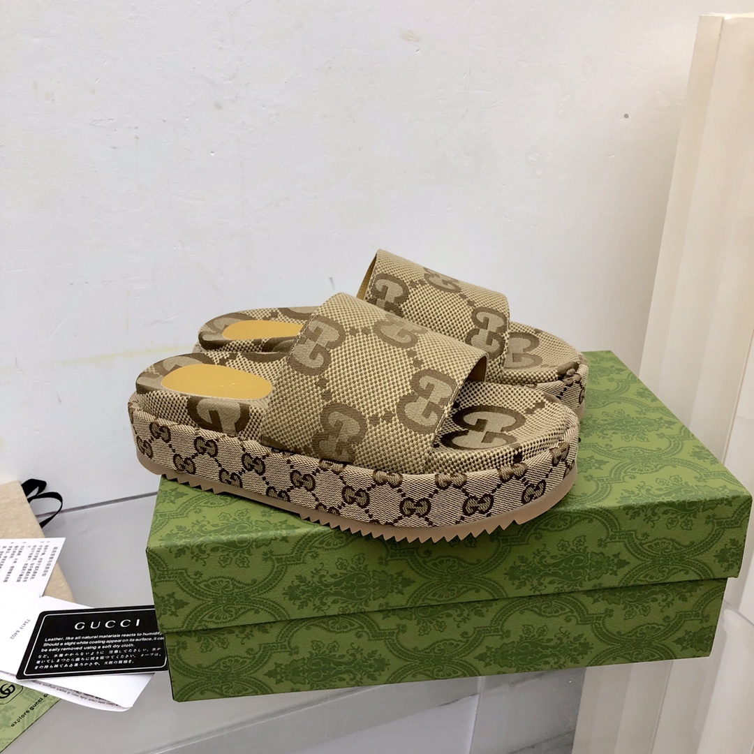 sh-9879875rewrwe_9_.jpg Gucci Slides - Image 1