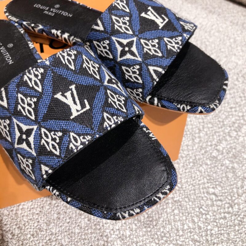 Louis Vuitton Slides - Image 6