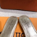 Louis Vuitton Slides - Image 8