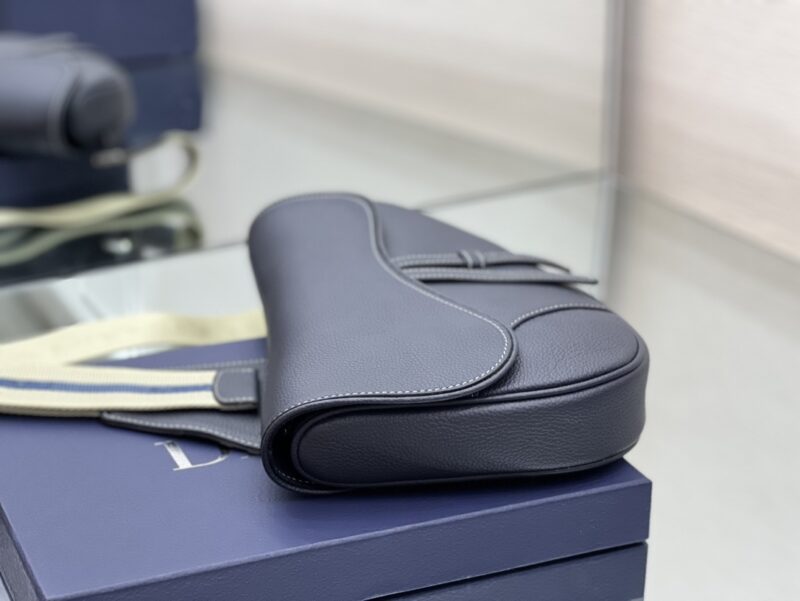 Diro Saddle Bag-20 x 28.6 x 5CM - Image 5