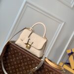 Louis Vuitton Madeleine Handbag-30.0 x 19.5 x 11CM