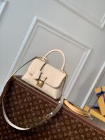 Louis Vuitton Madeleine Handbag-30.0 x 19.5 x 11CM
