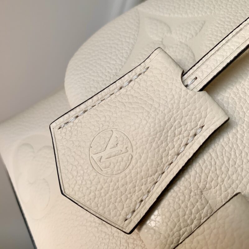 Louis Vuitton Madeleine Handbag-30.0 x 19.5 x 11CM - Image 9