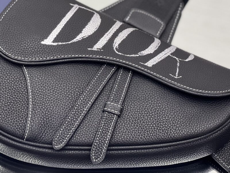 Diro Saddle Bag-20 x 28.6 x 5CM - Image 4