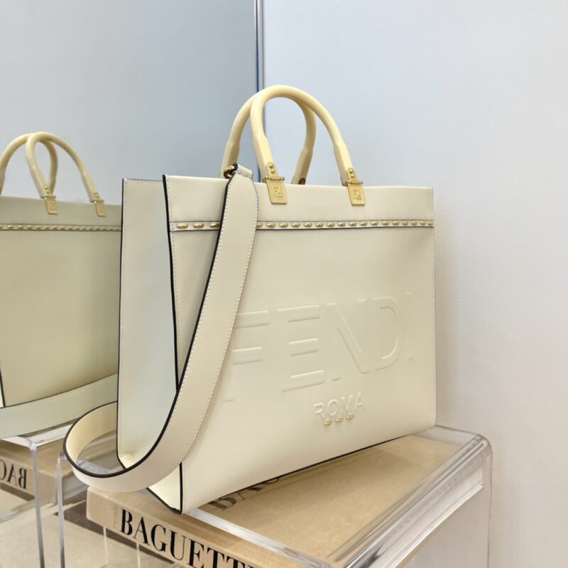 Fendi Tote-36*17*31CM - Image 3