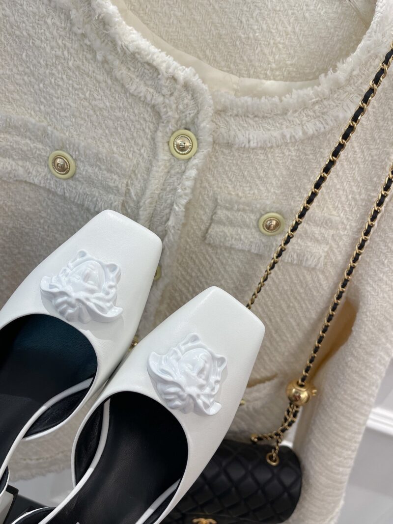 Versace 2022SS Sandals(EU35-42) - Image 5