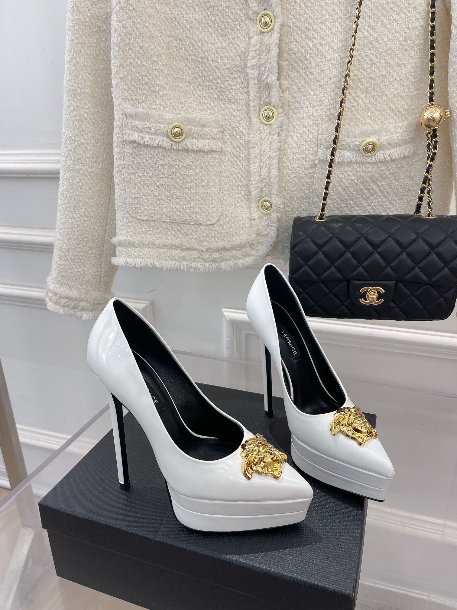 thye-4324168rwerwrwe_5_.jpg Versace 2022SS Sandals-14CM(EU35-42) - Image 1