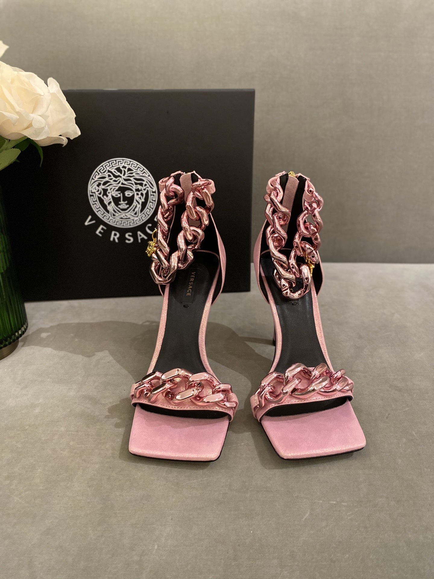 thye-4324334rewrwe_1_.jpg Versace Sandals - Image 1