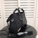 Balenciaga Graffiti Classic City(4 size avaible) - Image 4