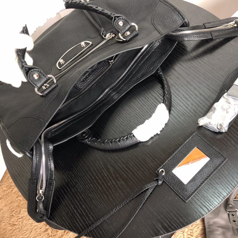 Balenciaga Graffiti Classic City(4 size avaible) - Image 7