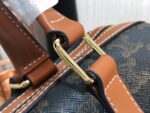 Celin Triomphe Handbags -31*21*17CM - Image 10