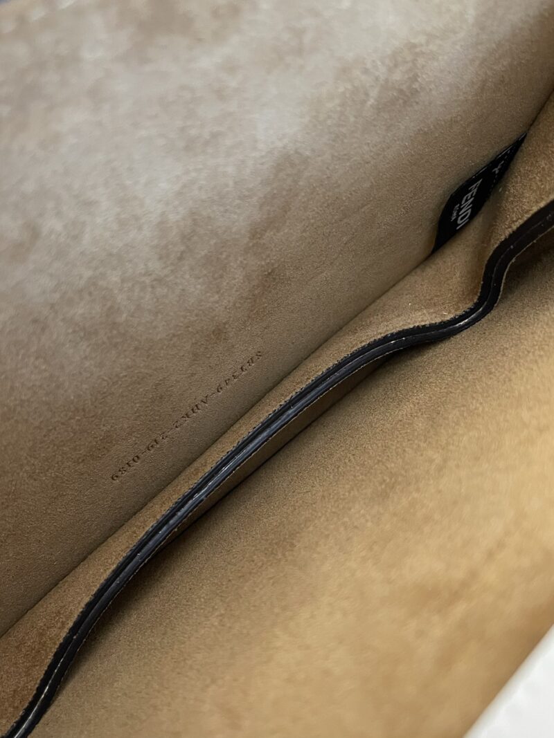 Fendi Touch Handbags-26.5*19*10CM - Image 5