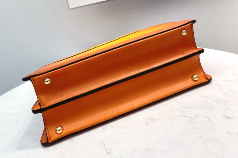 Fendi Peekaboo - Image 7