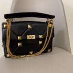 Valentin0 Garavani Roman Stud-Large Size-30*20*12CM