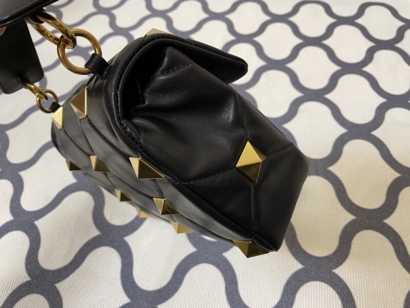 Valentin0 Garavani Roman Stud-Small Size-25*16*10CM - Image 4