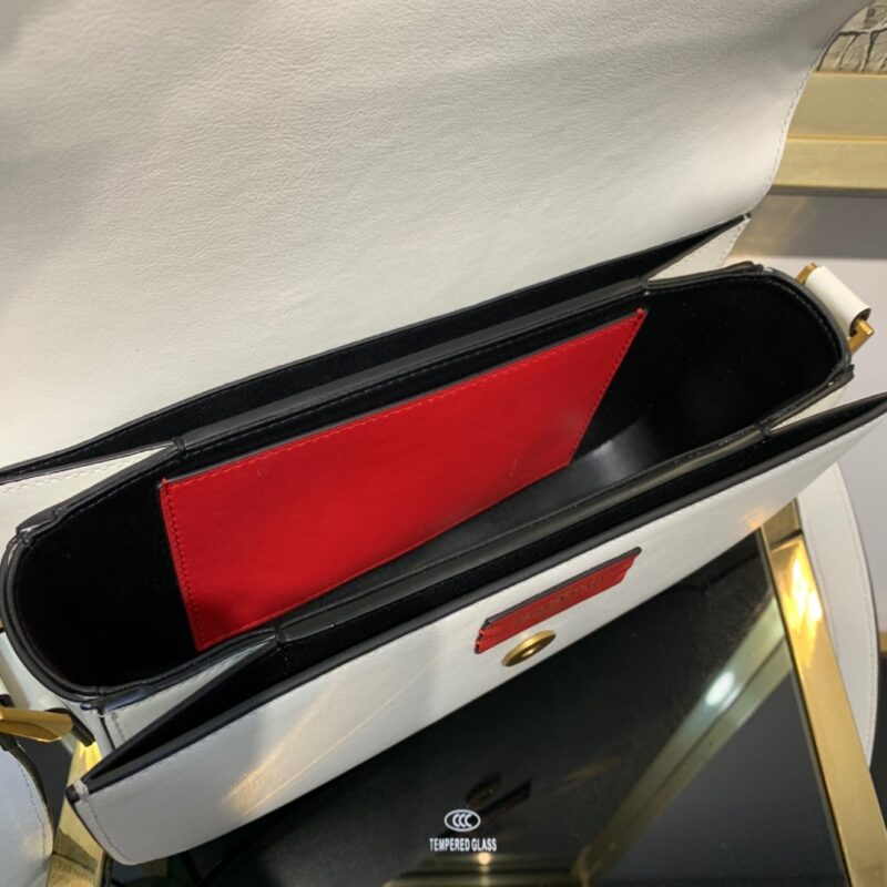 Valentino Garavani Supervee Handbags-26*8*16CM - Image 9