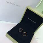 Van Cleef &Arpels Earring - Image 2