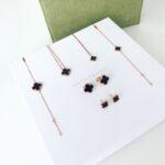 Van Cleef &Arpels Earring - Image 7