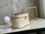 Louis Vuitton Cosmetic Bag-20*13.5*12CM - Image 3