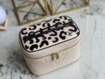 Louis Vuitton Cosmetic Bag-20*13.5*12CM - Image 6