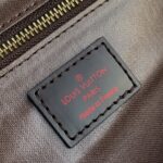 Louis Vuitton Cosmetic Bag-M47528-28*16*13CM - Image 5