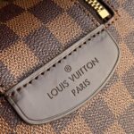Louis Vuitton Cosmetic Bag-M47528-28*16*13CM - Image 6