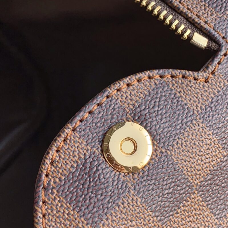 Louis Vuitton Cosmetic Bag-M47528-28*16*13CM - Image 8