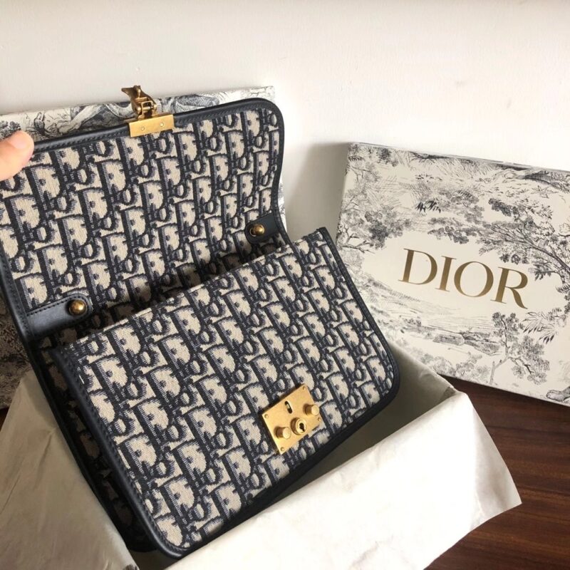 Diro 30 Montaigne-24*17*8 CM - Image 4