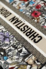 Diro Small Book Tote-36.5CM - Image 4