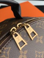 Louis Vuitton Backpack-M44871-22*19*10CM - Image 4