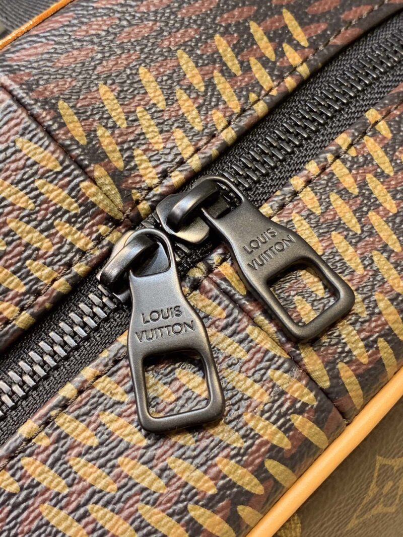 Louis Vuitton Campus Backpack-30*39*13CM - Image 6