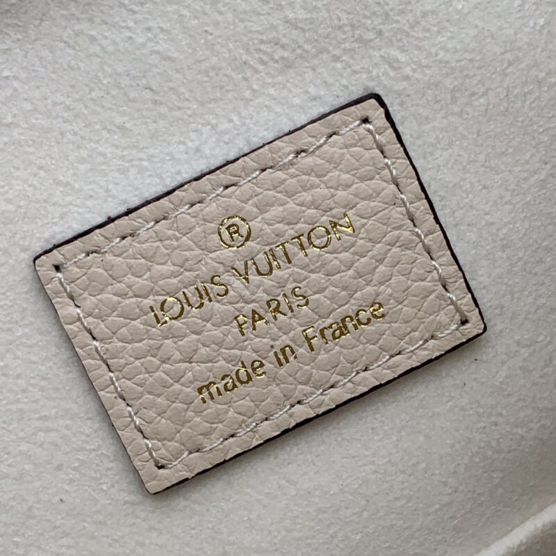 Louis Vuitton Marshmallow Hobo-24*22*13CM - Image 2