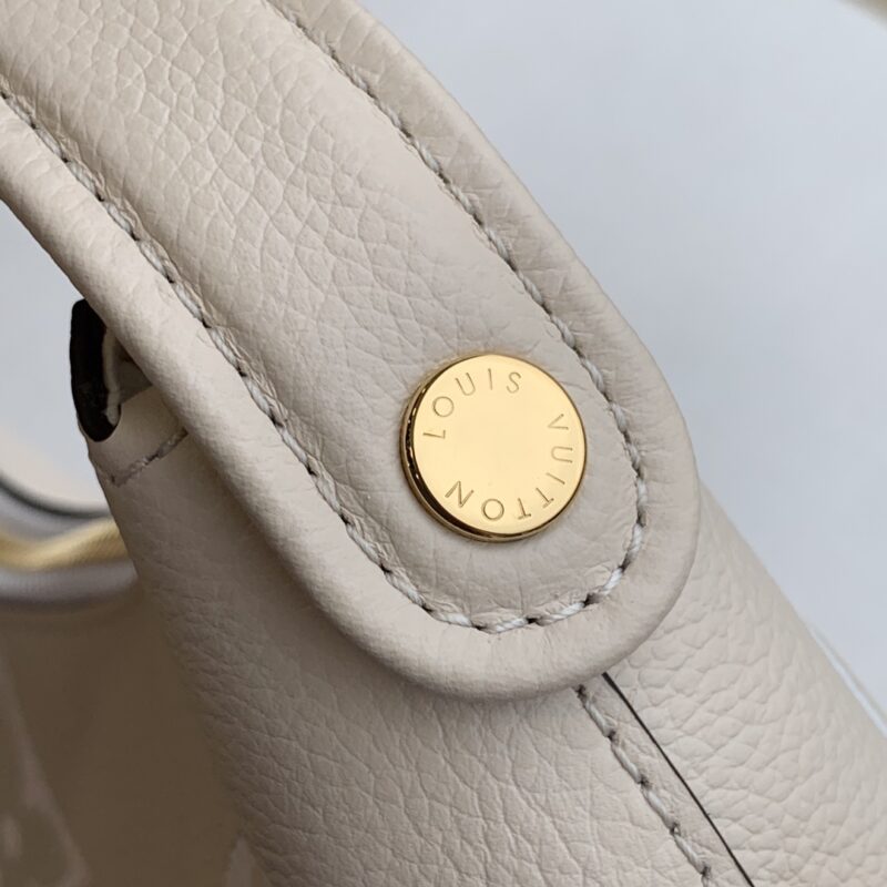 Louis Vuitton Marshmallow Hobo-24*22*13CM - Image 6