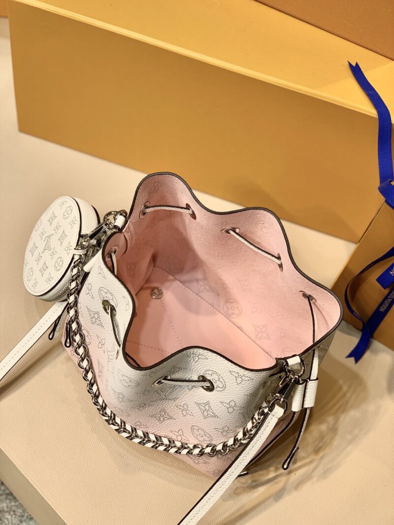 Louis Vuitton Bella Tote Bag-M57201-19*22*14CM - Image 8