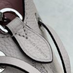 Louis Vuitton Bella Tote Bag-M57201-19*22*14CM - Image 2