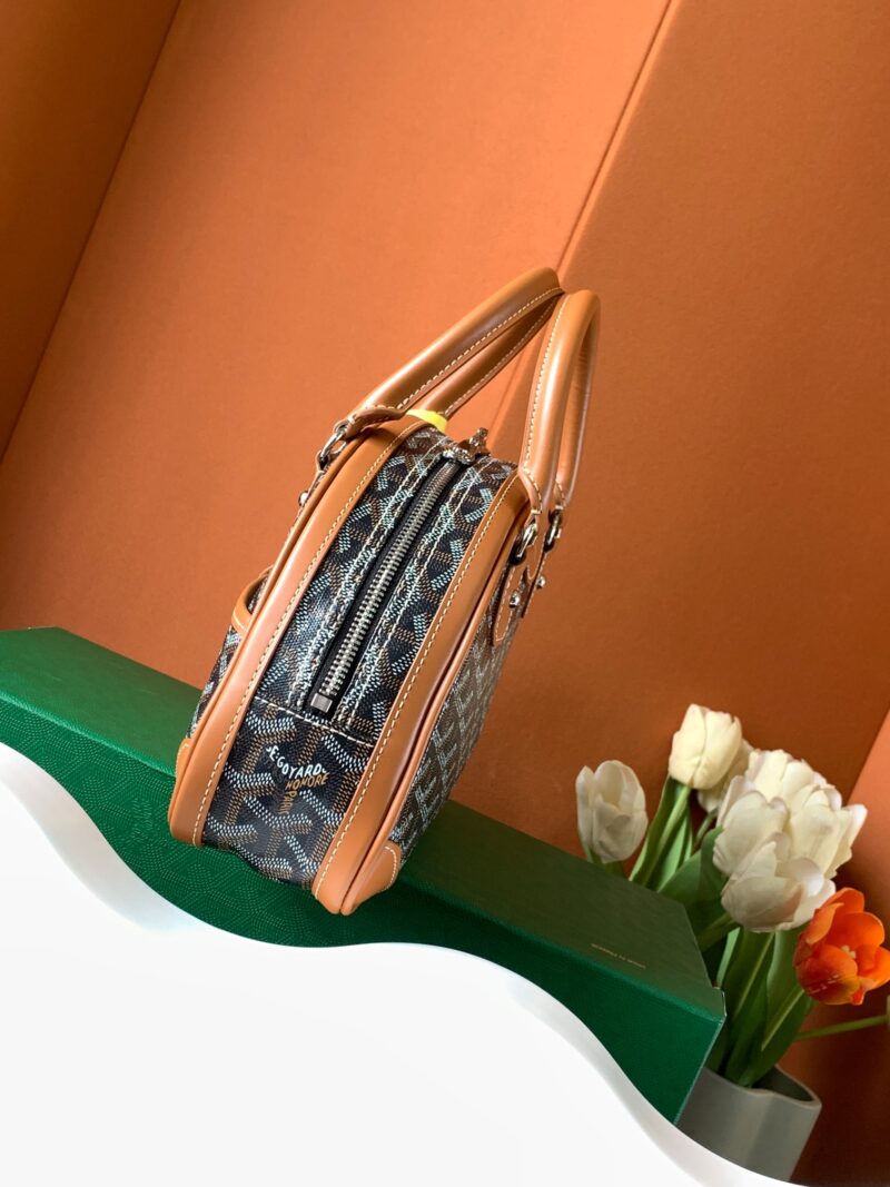 Goyard Vintage Bag-26.5x8x17CM - Image 3
