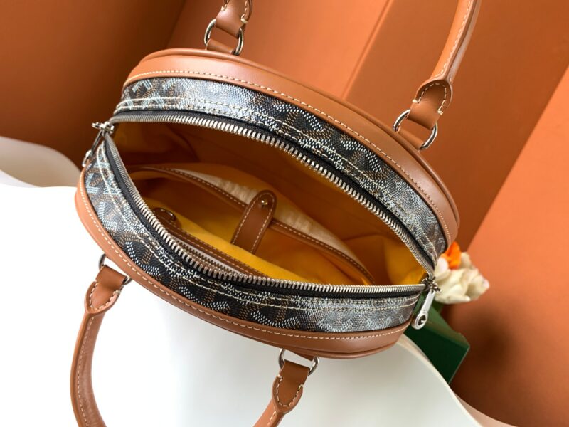 Goyard Vintage Bag-26.5x8x17CM - Image 5