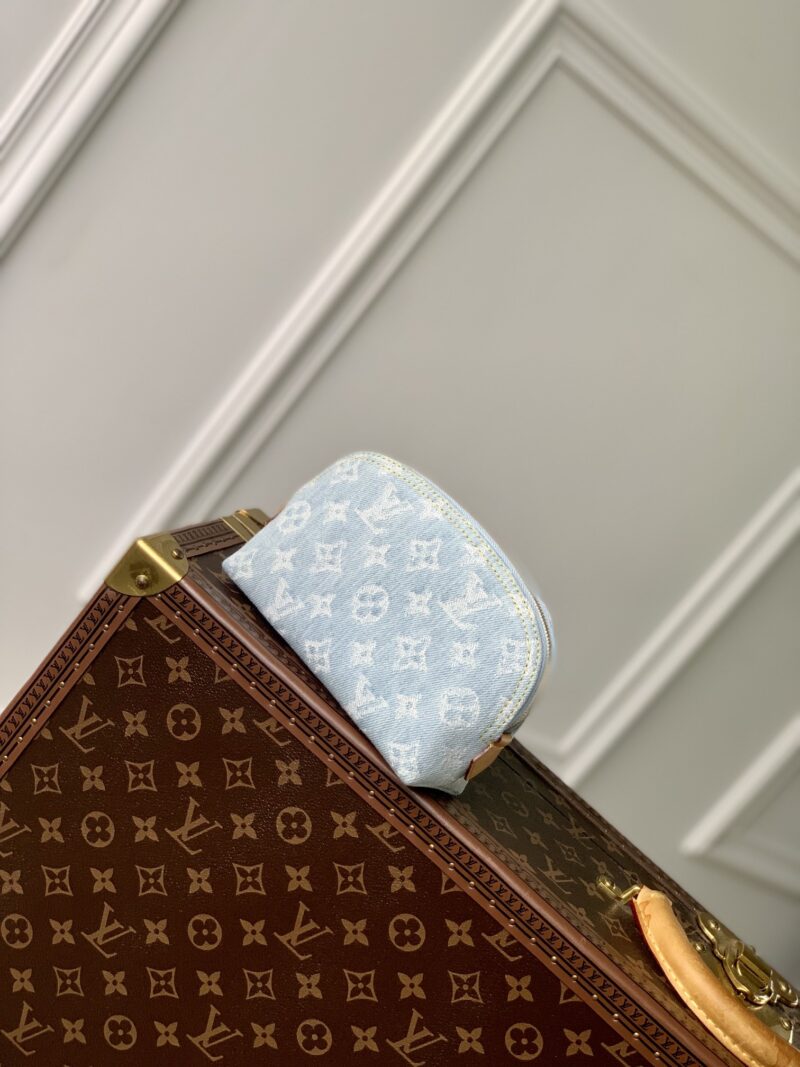 Louis Vuitton Pochette Cosmétique-19 x 12 x 6CM - Image 3