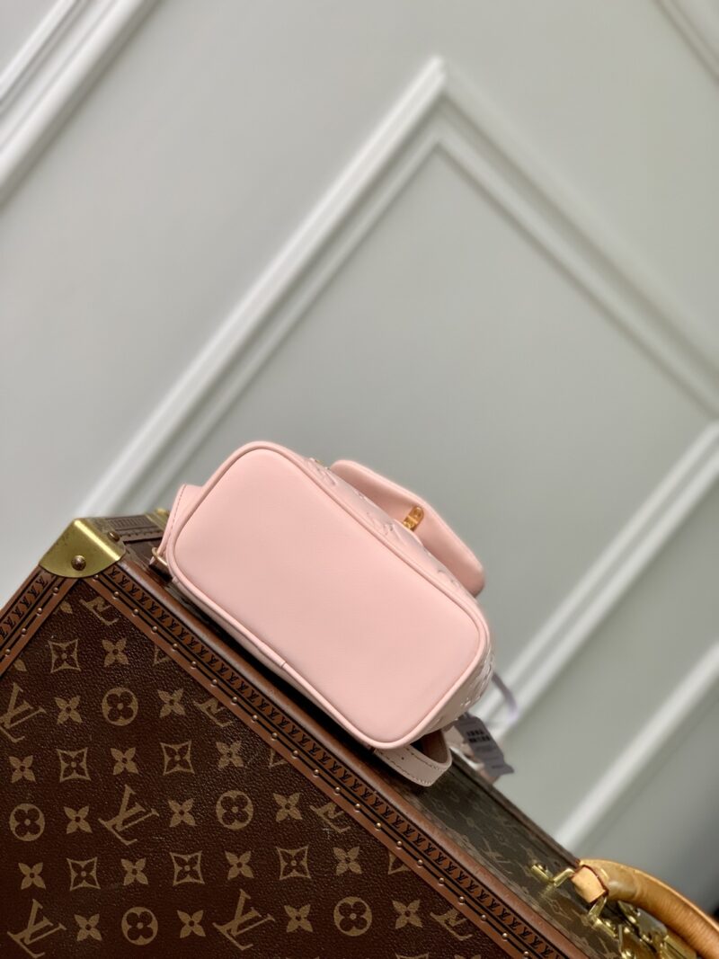 Louis Vuitton Coussin Backpack-20x7.5x15CM - Image 4