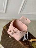 Louis Vuitton Coussin Backpack-20x7.5x15CM - Image 8