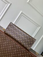 LV Organizer OnTheGo Top Hadnbags-M14235-29 x 16 x 37CM - Image 4