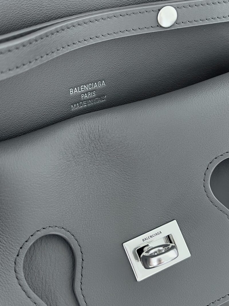 Balenciag Women's Bel Air Small Clutch On Strap in Black-27*5*14CM - Image 5