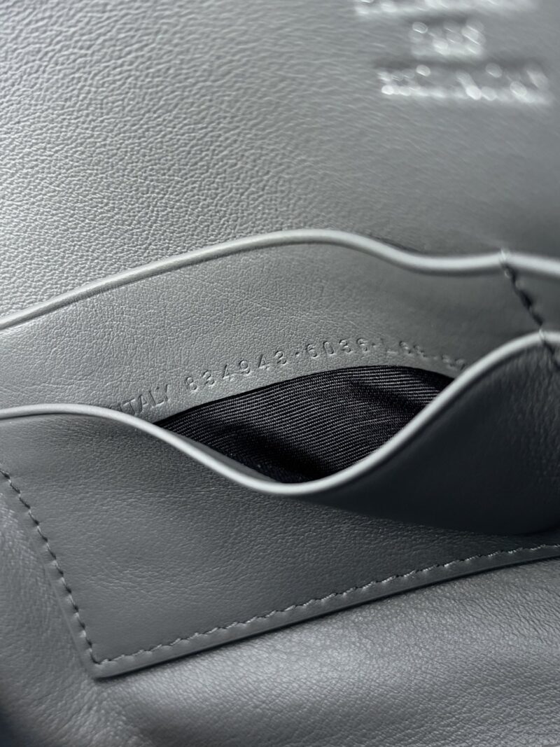 Balenciag Women's Bel Air Small Clutch On Strap in Black-27*5*14CM - Image 8