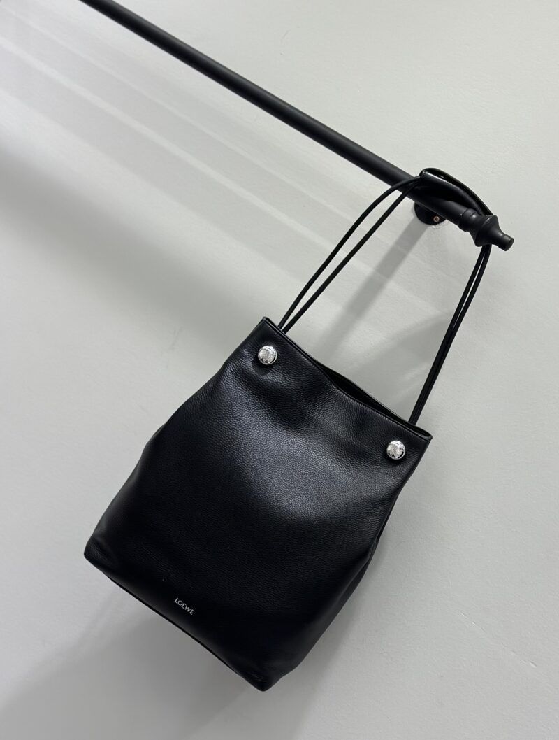 Lowee Pebble Pouch Bag-27.5×11×40CM - Image 2